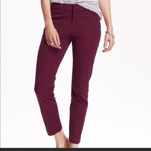 NWT Old Navy Women’s Maroon Pixie Pants